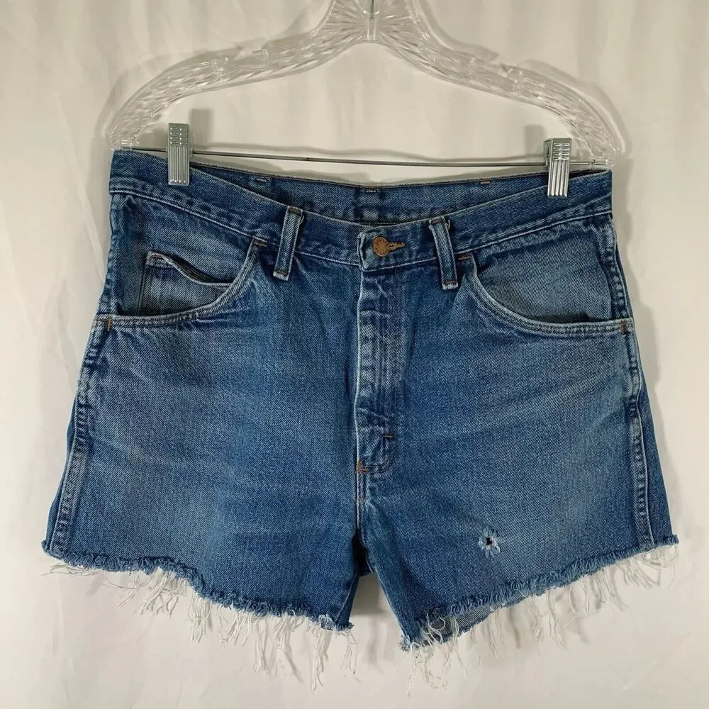 Rustler Shorts Women's 34 Medium Wash 100% Cotton Bull Paint Pockets Button